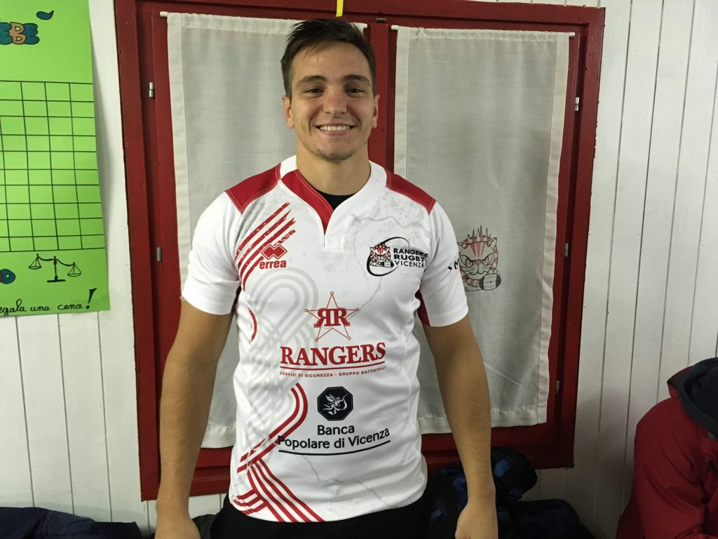 Tomas Carrio con la maglia della Rangers Rugby Vicenza